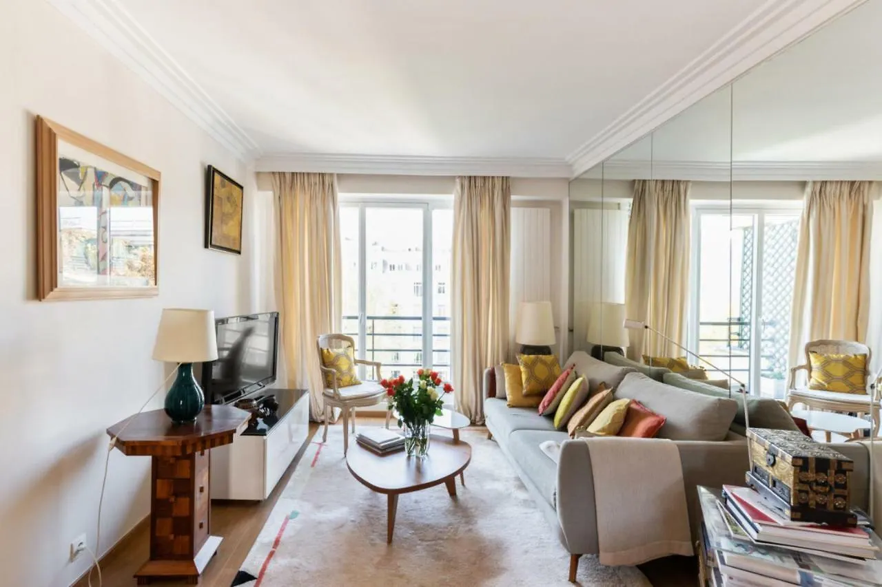 Appartement Boylesve - Welkeys Paris 0*,